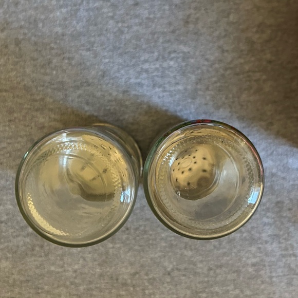 Vintage Glass Christmas Tree Salt and Pepper Shakers - Picture 5 of 5